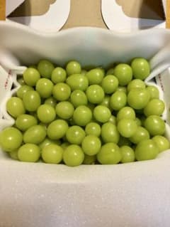 シャインマスカット 1kg 粒売りのサムネイル