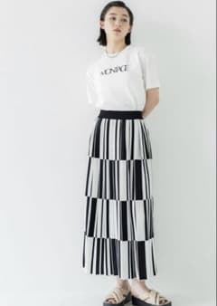 美品 プリーツ ニットスカート 新潟五泉ニッUNITED TOKYOのサムネイル
