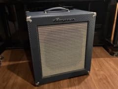 【Meow様専用】Ampeg B-100R 美品のサムネイル