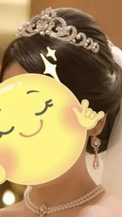 【お値下げ】ウエディング ティアラ Love tiara 箱付きのサムネイル