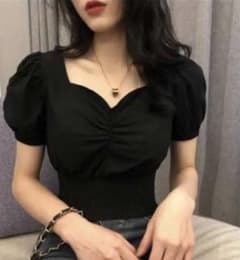 パフスリーブ ギャザートップスのサムネイル