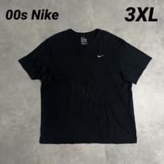 00s Nike ブラック半袖Tシャツ　エルサルバドル製スウッシュ刺繍ロゴ古着のサムネイル