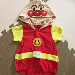 MIKAN様専用アンパンマン ロンパースのサムネイル