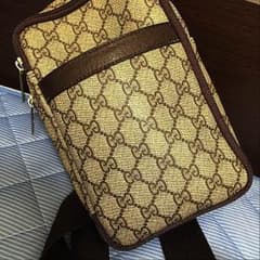 GUCCI ショルダーバッグのサムネイル