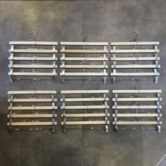 IKEA パンツ　スカート　ハンガー　BUMERANG 30本セット　中古のサムネイル