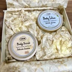 未使用SABON ボディスクラブ＆ボディローション箱付きのサムネイル