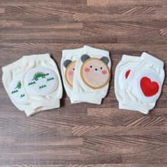 【新品未使用】　ベビー用　ハイハイサポーター　膝パッド　3個セットのサムネイル