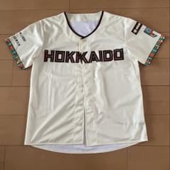 WE LOVE HOKKAIDO 北海道日本ハムファイターズ ユニフォームのサムネイル