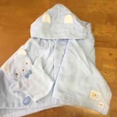 新品☆ familiar  ポンチョ型バスローブ&ミトンセットのサムネイル