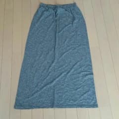 molly様専用　ユニクロ　ロングスカートのサムネイル