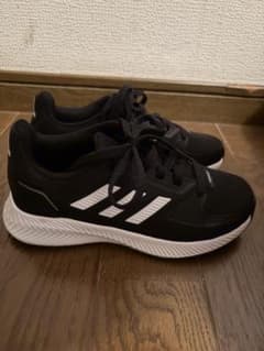 adidas キッズスニーカー ブラックのサムネイル