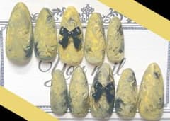 【現品サイズ】ネイルチップ Y2Kネイル 迷彩柄 地雷系 マーブル リボンのサムネイル