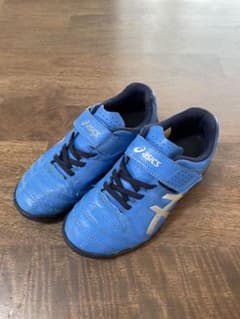 asics トレーニングシューズのサムネイル