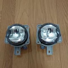 ダイハツ純正 LED フォグランプ LA150S 後期のサムネイル