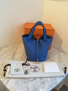 HERMES エルメス ピコタン ロック 18 PM ブルーのサムネイル