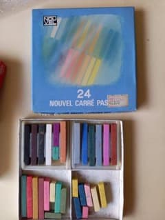 ヌーベルカレーパステル24色セット　使用済みのサムネイル