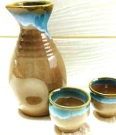 萩焼　陶器製 徳利 お猪口2個セットのサムネイル