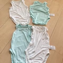 UNIQLO ベビー肌着 エアリズムのサムネイル