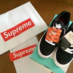 国内正規 Supreme Nike GTS 27cm 黒 シュプリーム ナイキのサムネイル