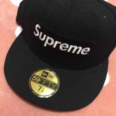 新品シュプリームキャップのサムネイル