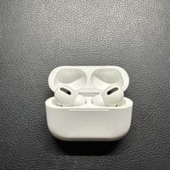 ジャンク品Apple AirPods Pro 第一世代 左耳故障 - メルカリ