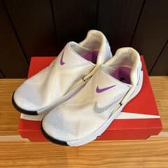 ナイキゴーフライイーズシューズサイズ27㎝のサムネイル