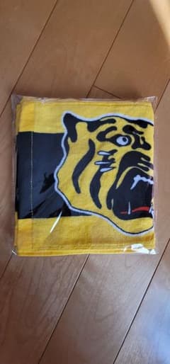 新品未開封　阪神タイガース　マフラータオル　Joshinのサムネイル