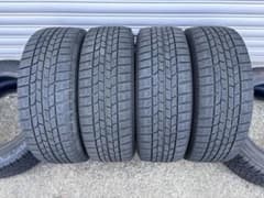 215/60R16 2018年製 GOODYEAR ICE NAVI 6 4本 215/60R16 2018年製 GOODYEAR ICE NAVI 6 4本 - メルカリ