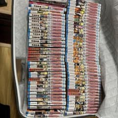 NARUTO全巻セット　付属品多数のサムネイル