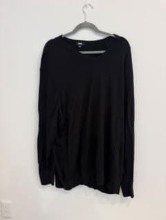 UNIQLO Vネックニット ブラック 4XLのサムネイル