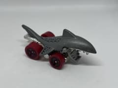 Hot Wheels Shark Biteのサムネイル