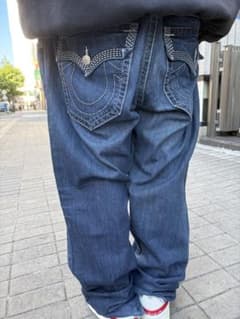 TRUE RELIGION デニムパンツ バギーパンツのサムネイル