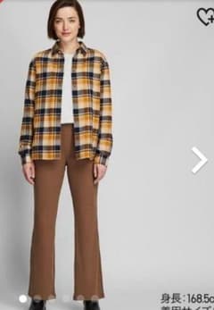 UNIQLOフレアリブパンツのサムネイル