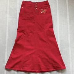 心*す様 ピンクハウス　いちご刺繍　デニムスカート　ストレッチのサムネイル