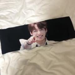 BTS グク　スローガンのサムネイル