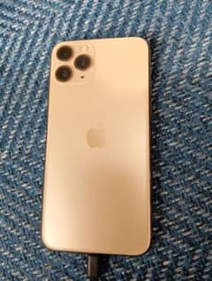 iPhone 11 Pro ゴールド 64 GB SIMフリー Softbankのサムネイル