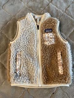 patagonia フリースベスト 6-12Mのサムネイル