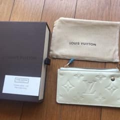 新品未使用ルイヴィトンのサムネイル