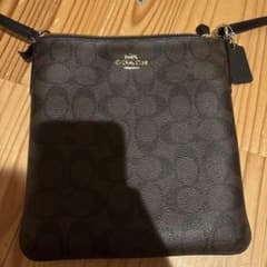 COACH ショルダーバッグのサムネイル