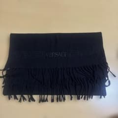 VERSACE ヴェルサーチ マフラー フリンジ付き ブラック - メルカリ