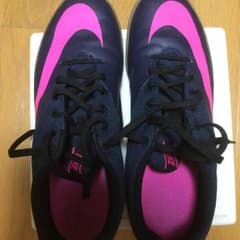 大特価！ナイキ フットサルシューズ マーキュリアル 27.5のサムネイル