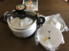 圧力鍋　ホクセイ日軽のサムネイル