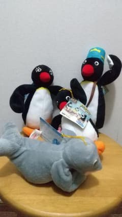 値下げ！ピングーファミリー ぬいぐるみのサムネイル