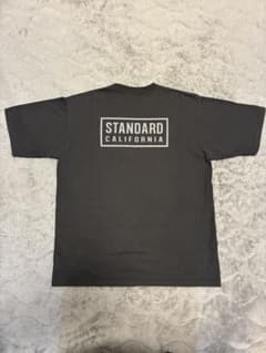 スタンダードカルフォルニア　Tシャツのサムネイル