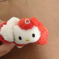 カープ×キティ　コラボゴムのサムネイル