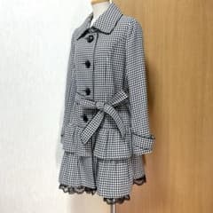 【値下げ中】可愛い千鳥格子コート 2段フリル 裾レース 春秋 白黒モノトーンのサムネイル