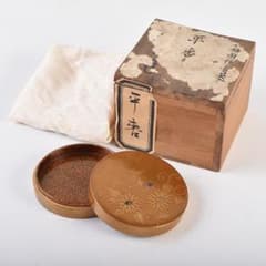茶道具　金地　花蒔絵　螺鈿装飾　内梨地　香合　合わせ箱付　D　R9492 茶道具 金地 花蒔絵 螺鈿装飾 内梨地 香合 合わせ箱付 D R9492 - メルカリ