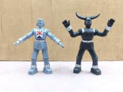 メガフィギュアシリーズ ✴︎ジャイアントロボ ✴︎カラミティー2体セット HGシリーズ 東映ロボット列伝 ジャイアントロボ カラミティ・GR2