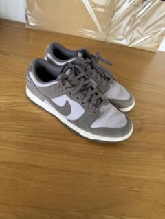 NIKE Dunk Low グレー パープル スニーカーのサムネイル