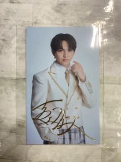 EBiDAN YES!東京 箔押しトレカ 吉田仁人 M!LK HMVのサムネイル